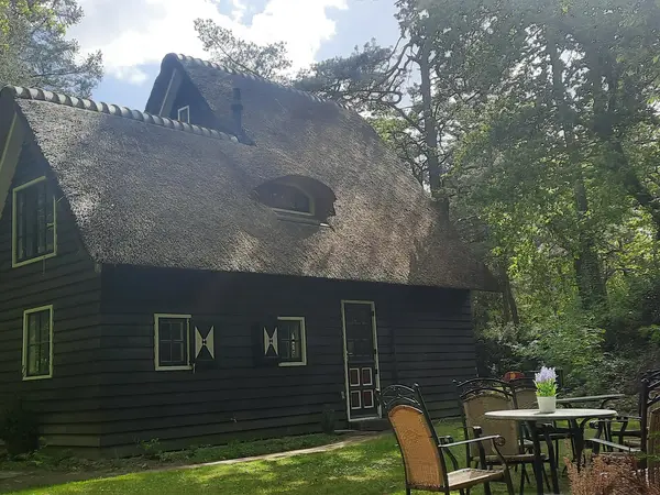 Sandy Hook achterkant met terras